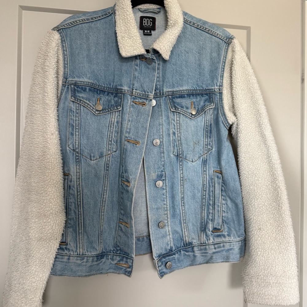 Urban Outfitters - BDG Light Blue Denim Jacket with Cream Sherpa Sleeves